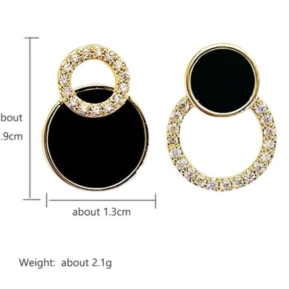 Contrast Black Rhinestone Earrings - Picture 2 of 3